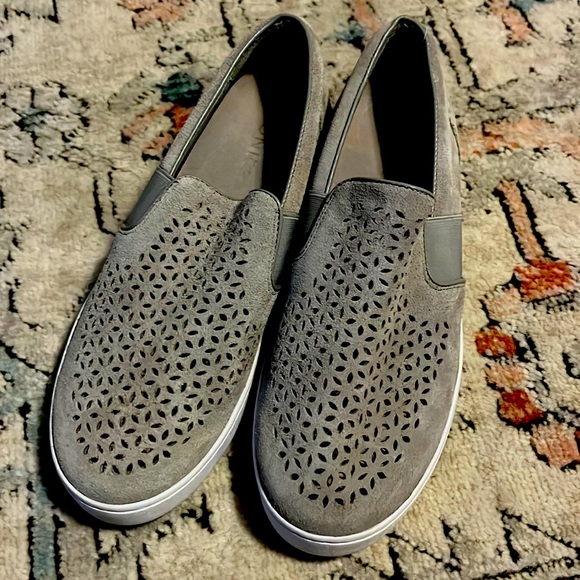 Vionic Grey Shoes - Picture 1 of 8